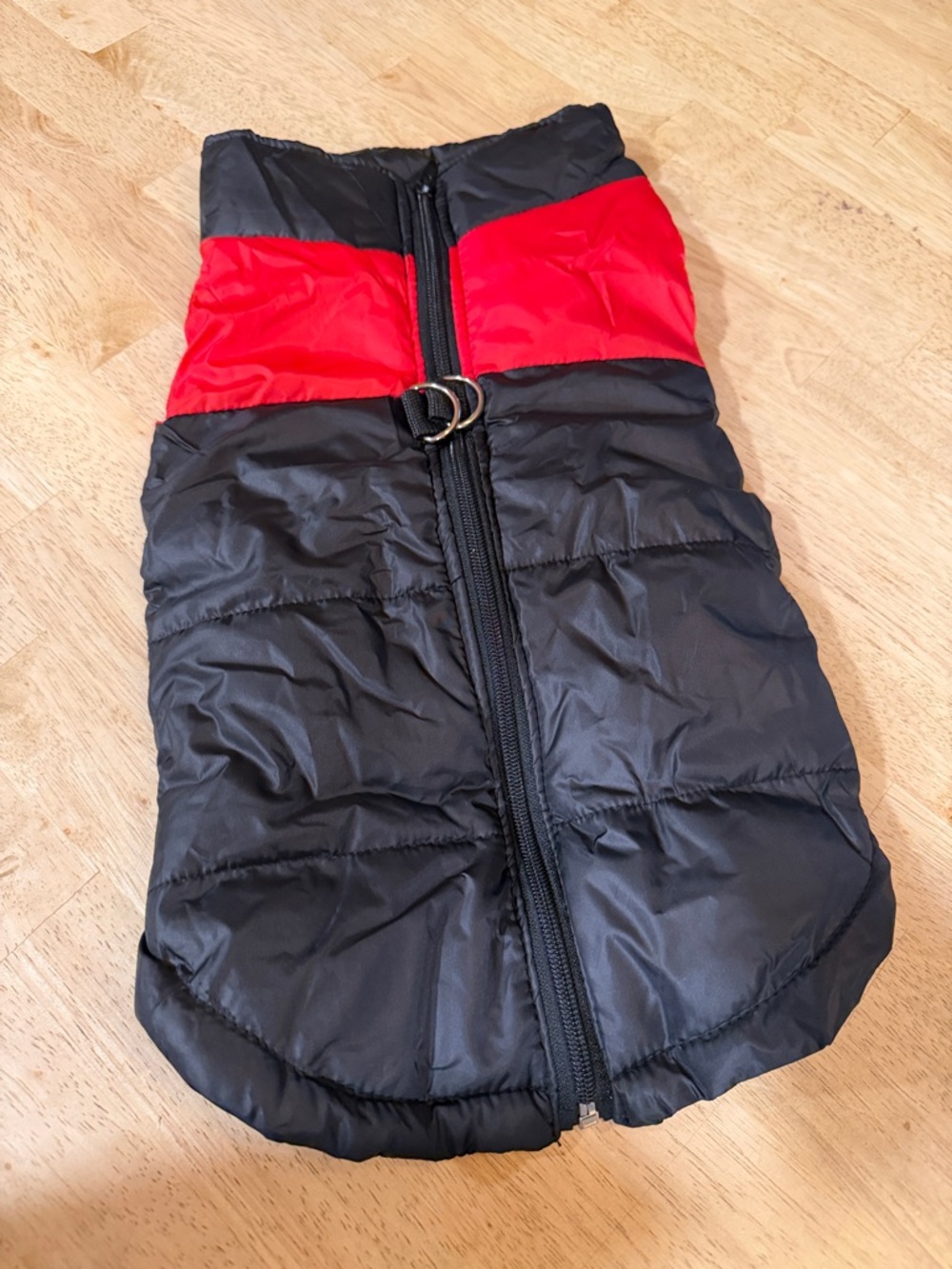 Black and Red Puffer Dog Coat with Front Zipper(6)